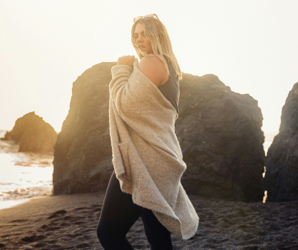Lounge, Lift, Repeat: How Comfort Took Over Millennial Fashion