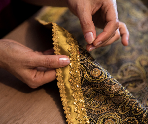 Golden Threads Go Global: Zardozi Embroidery on the World Stage